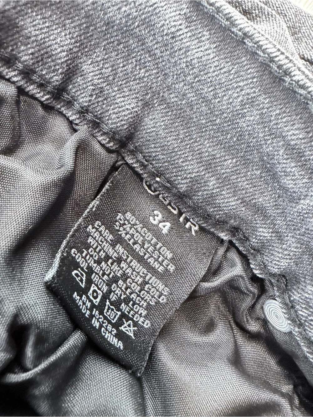 Distressed Black-Grey Skinny Jeans with Ripped Knee Panels